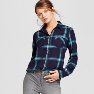 ❤️3/$25 A NEW DAY Flannel Plaid Button Down shirt